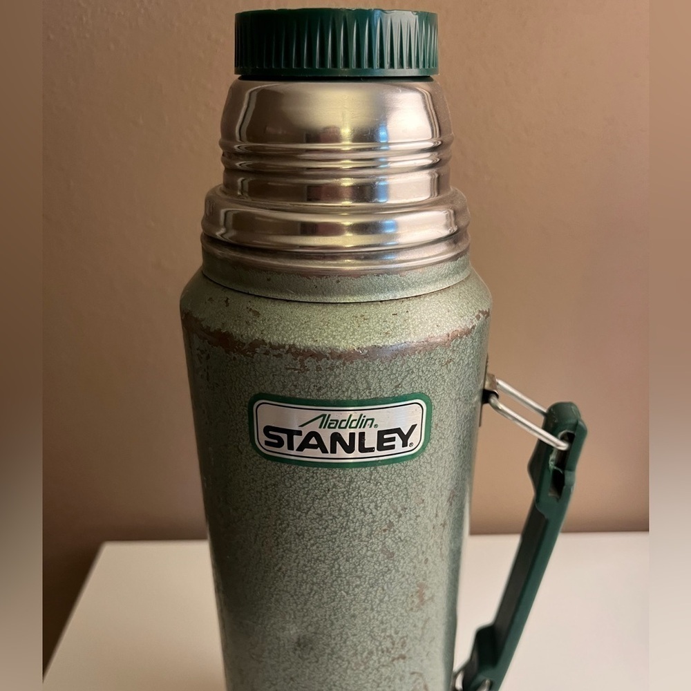 Vintage Stanley Green Thermos Aladdin Half Gallon / 2 Qt. No. RH94 - Picture 4 of 16